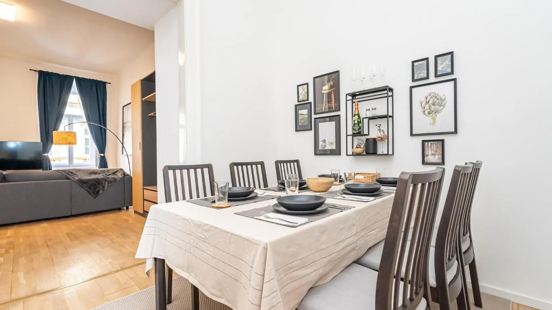 Apartment Gozsdu Court Le Chat Noir Budapest